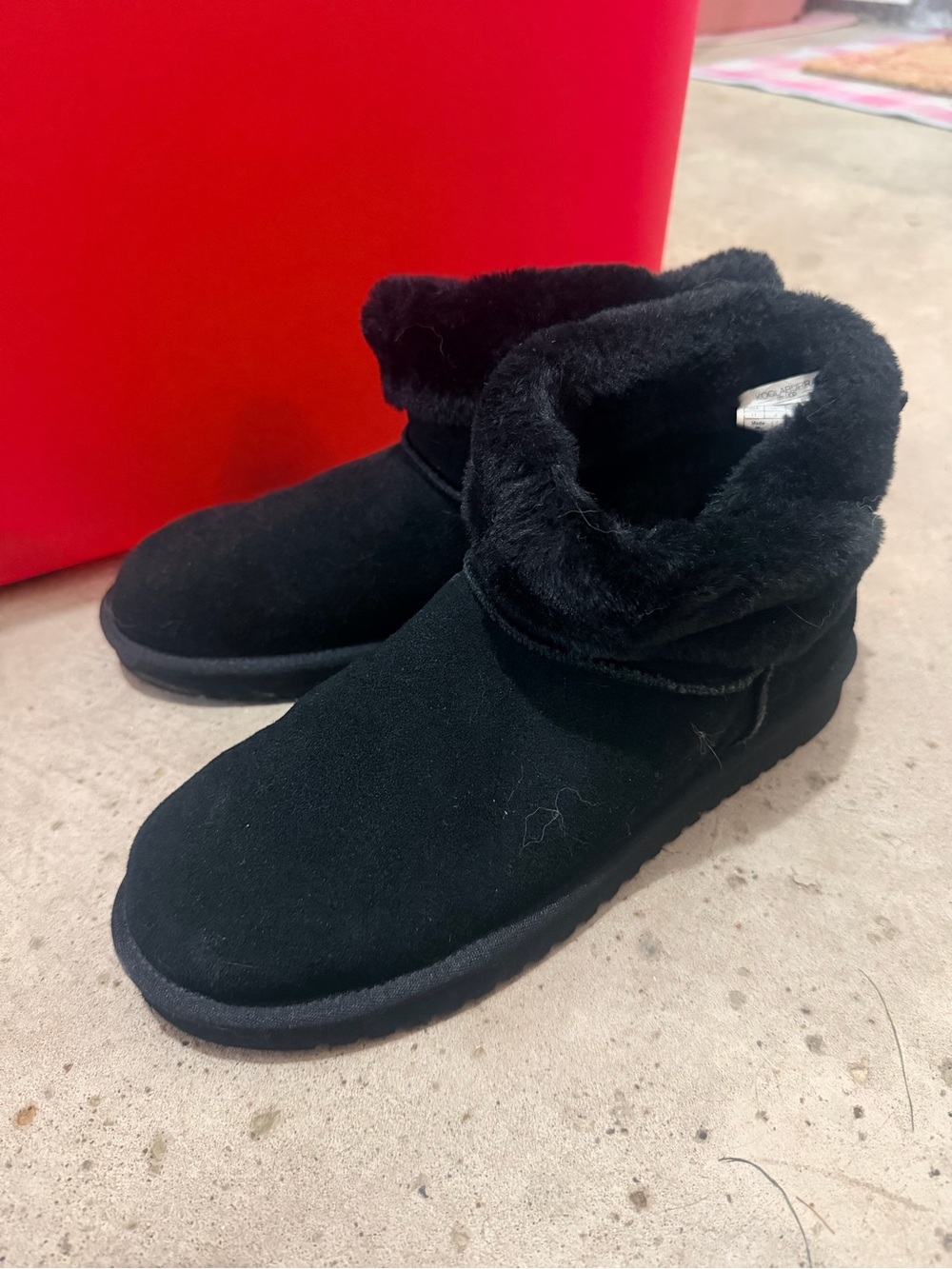 Koolaburra Black Suede Faux-Fur Ankle Slippers